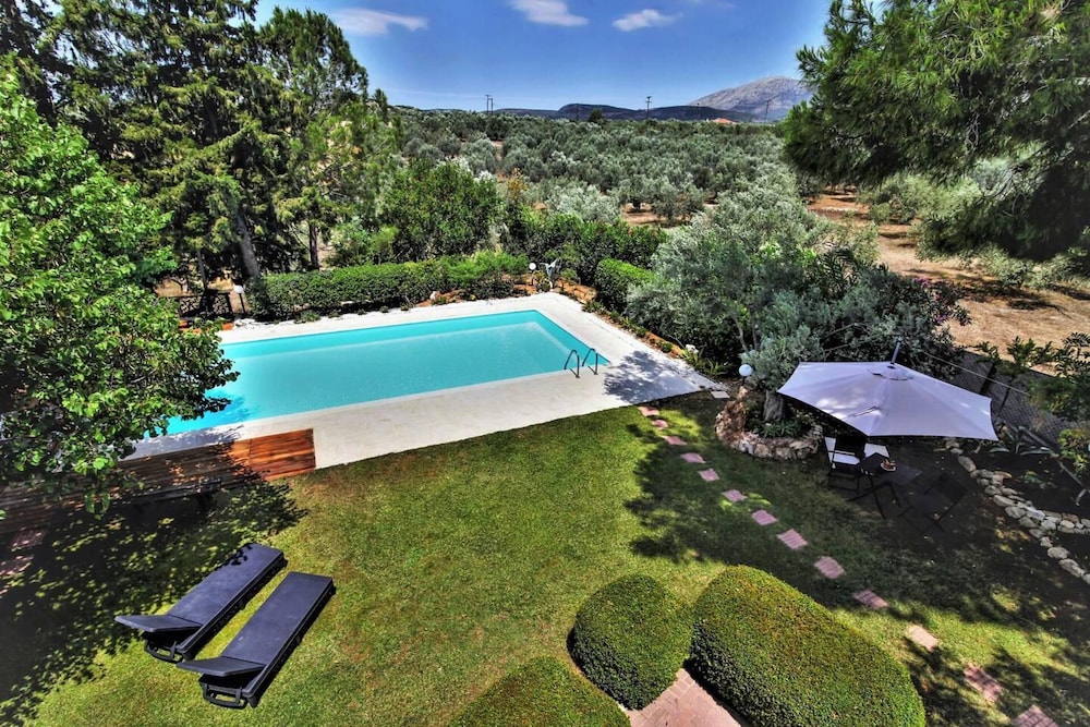 Hotel Beautiful Villa With Swimming Pool Near Nafplion