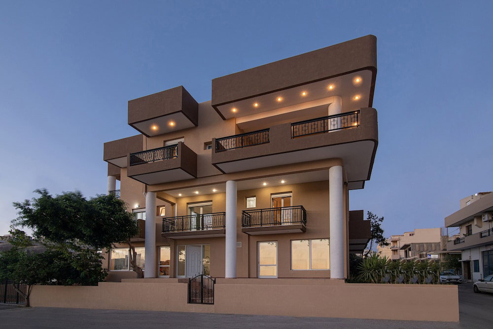 Hotel Happy Apartments