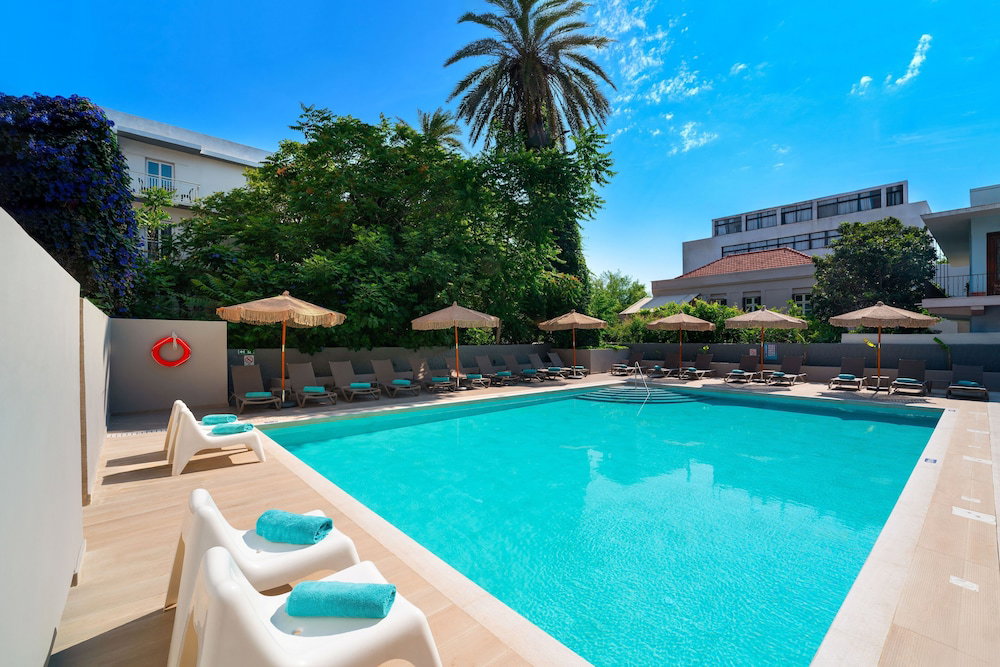 Hotel Amphitryon City Hotel