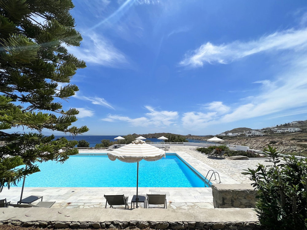 Oasis Suite by Angels Group Mykonos