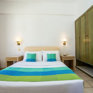 Hotel Royal Apart Hotel cazare Neochori