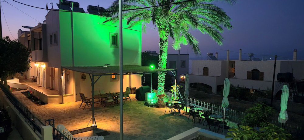 Hotel Gliptis Apartments