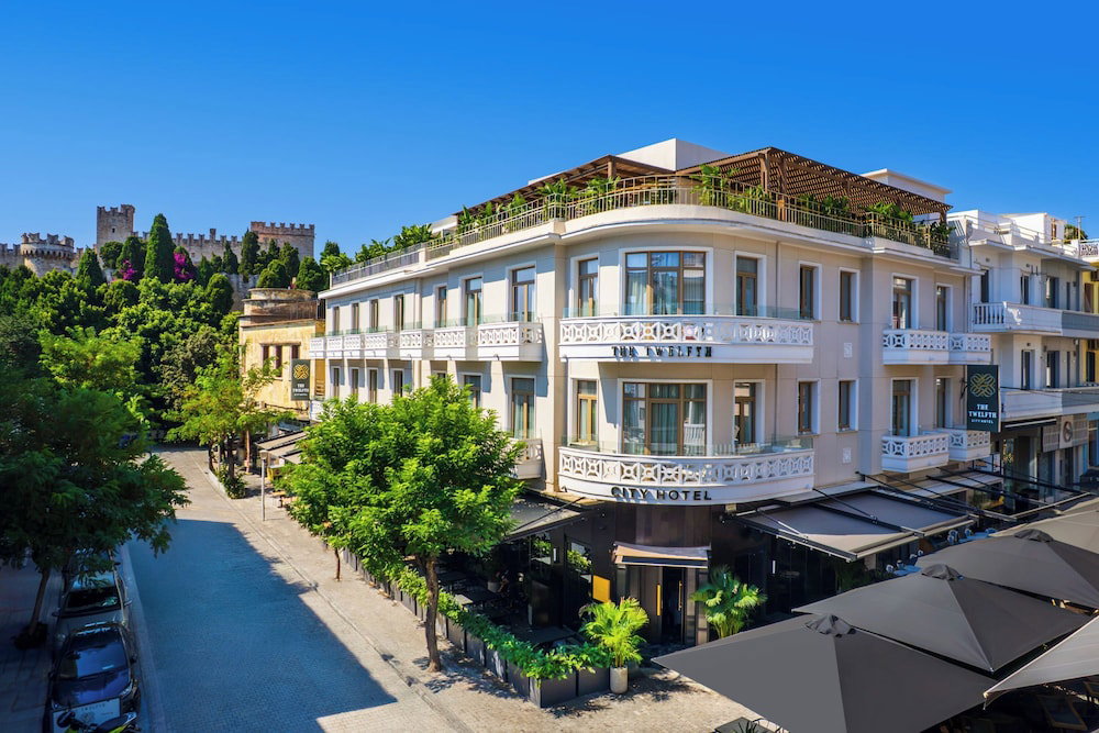 Hotel The 12Th City Hotel