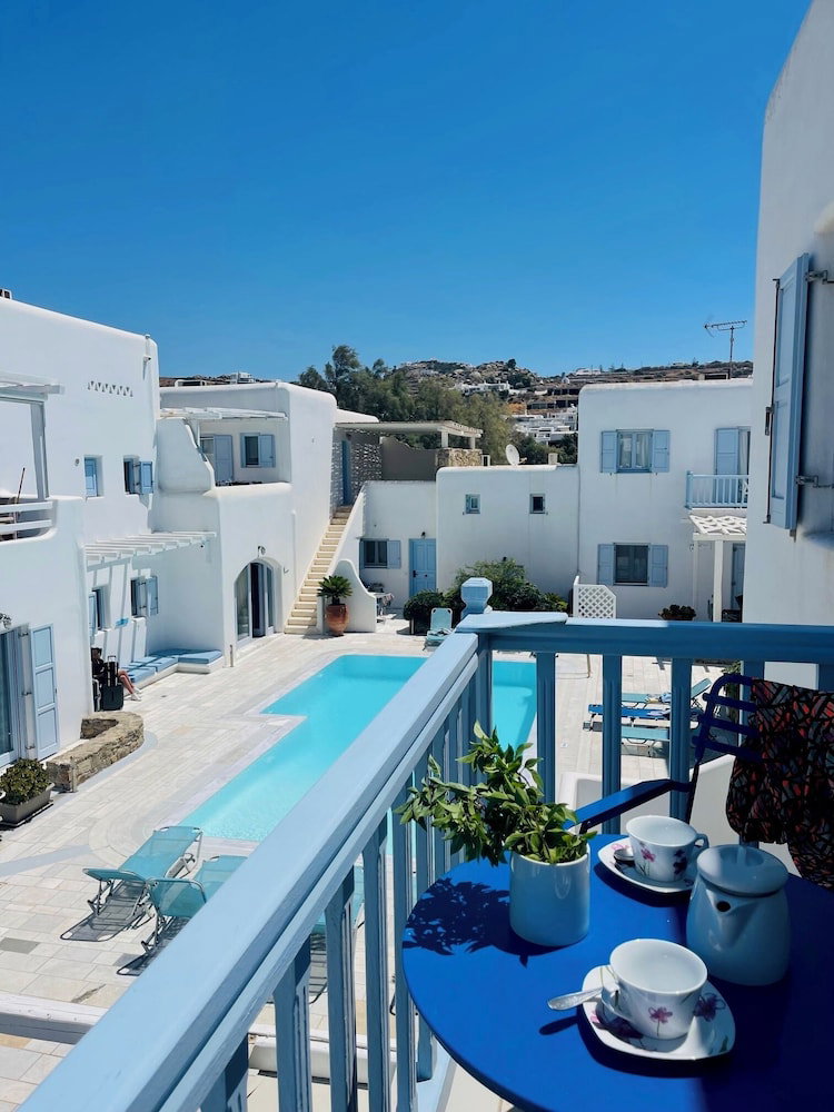 Mimoza Collection Suites