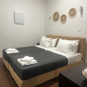 Hotel Voltes Residences cazare Chios