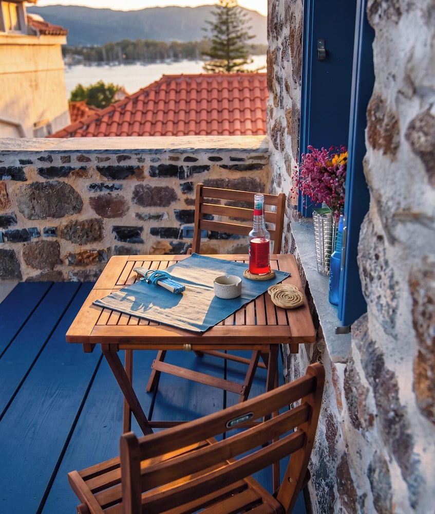 Hotel Theros Poros