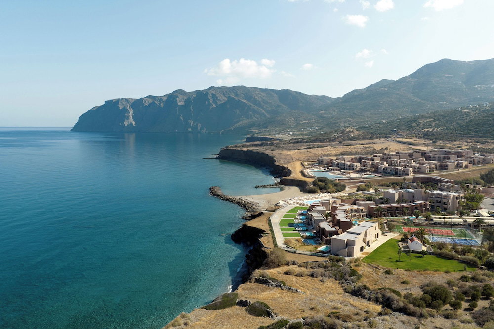 Hotel Ella Rocrita