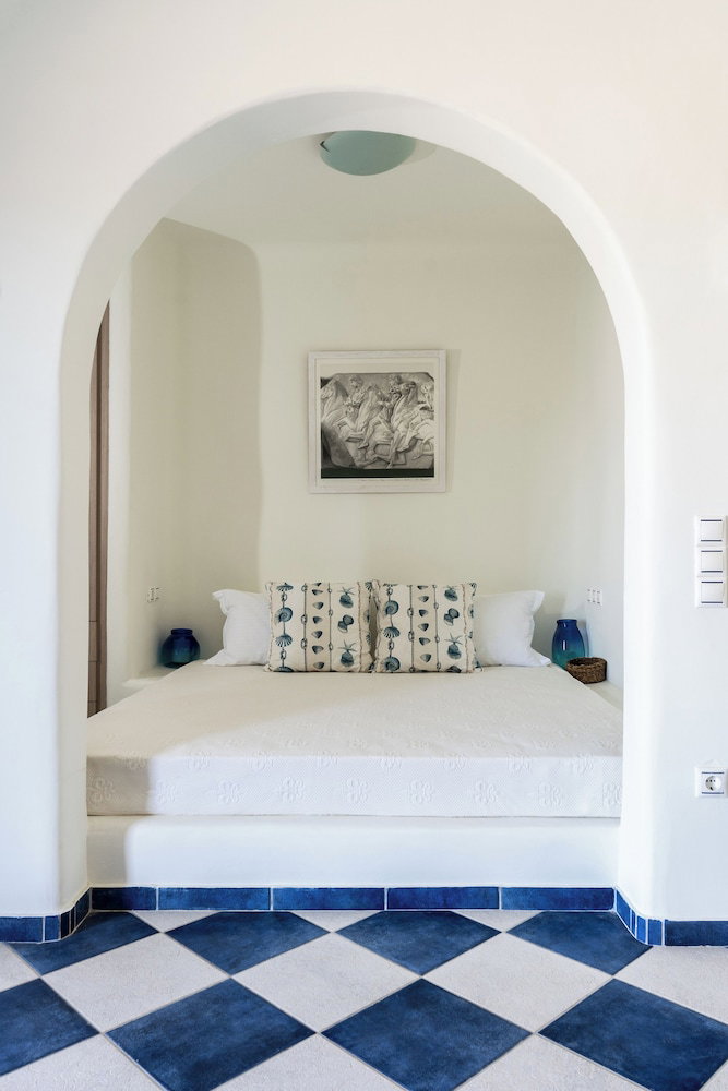 Makani Suites