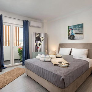 Hotel The Aristotelian Suites By Athens Stay cazare Kallithea - Moustafadhes