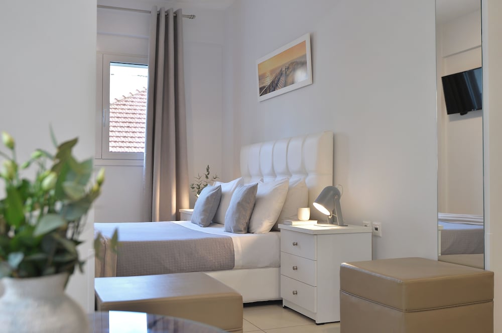 Alekos Apartments 1