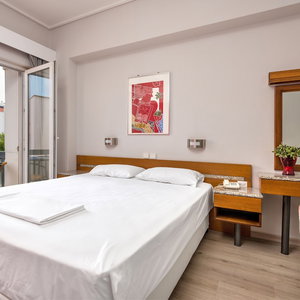 Hotel Hotel Park cazare Agia Paraskevi