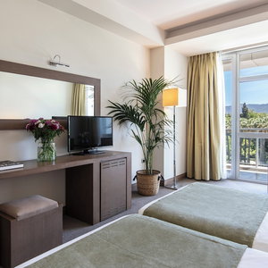 Hotel Amalia Hotel Athens cazare Kolonaki