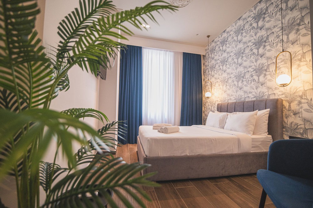 Hotel Downtown Suites By Athens Tower