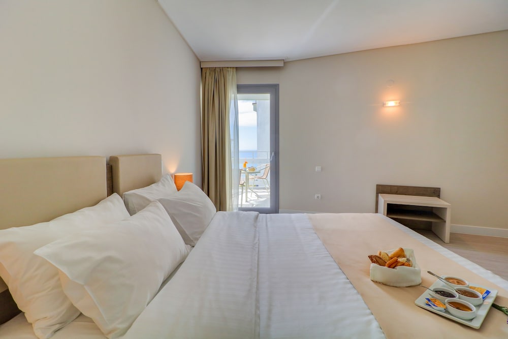 Palace Hotel Athens Riviera