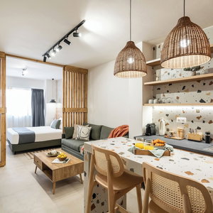 Hotel Koyo Athens cazare Monastiraki
