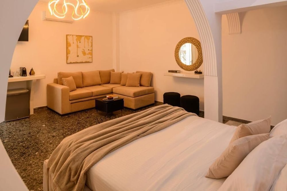 Ebita's Suites