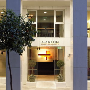 Sejur Amazon Hotel vacanta Plaka