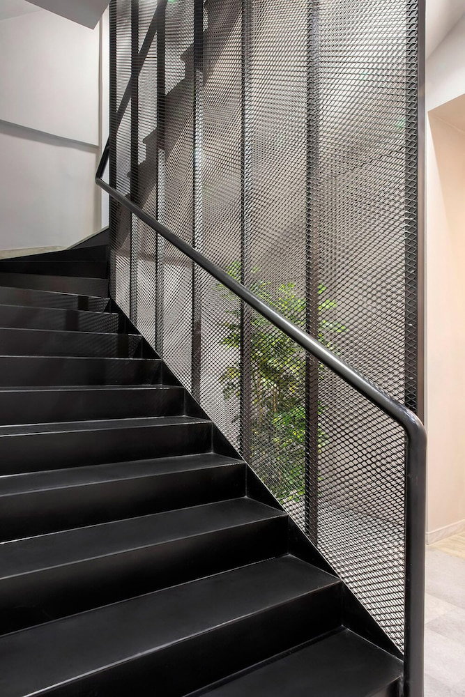 Hotel Thisean Modern Suites By Athens Stay