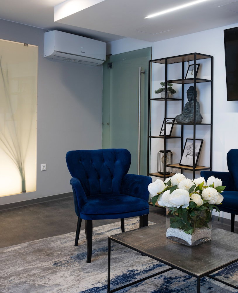 Olvia Suites