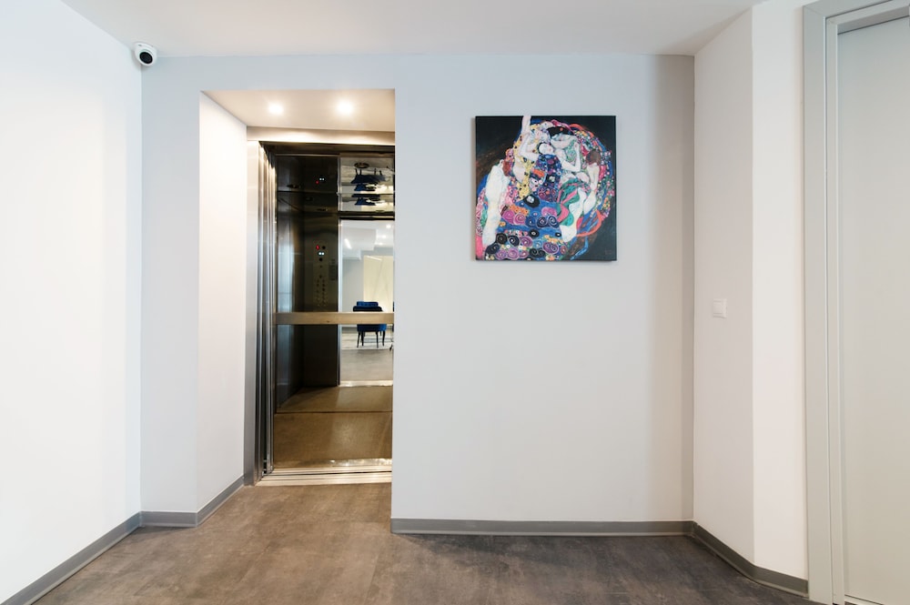 Olvia Suites