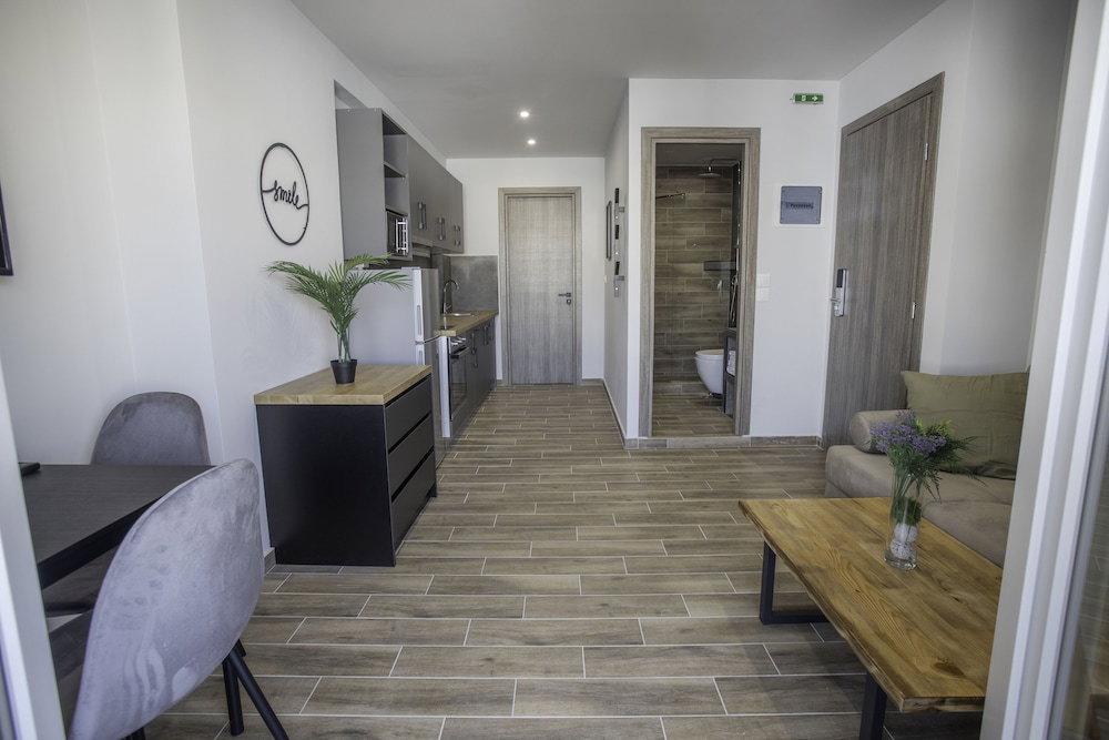Hotel Raise Averof Serviced Apartments