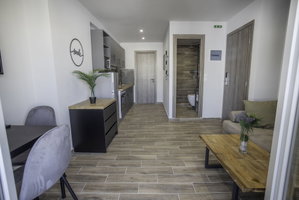 Hotel Raise Averof Serviced Apartments cazare Dhafni