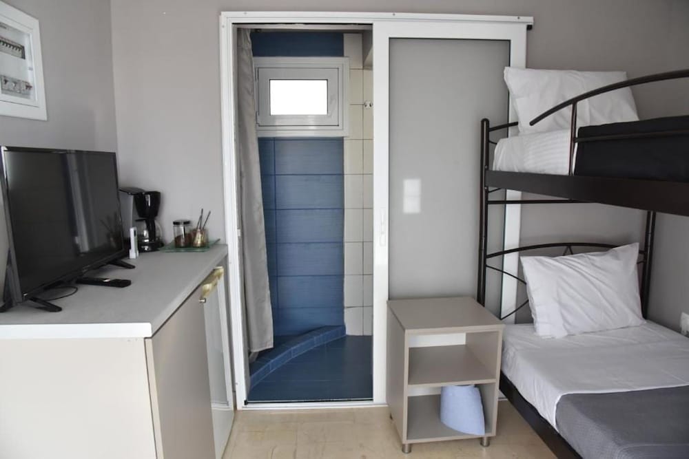 Athens Tiny Rooftop By Super Host Hub