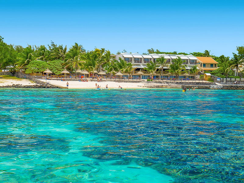 Hotel Le Peninsula Bay Beach Resort & Spa