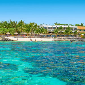 Hotel Le Peninsula Bay Beach Resort & Spa cazare Blue bay