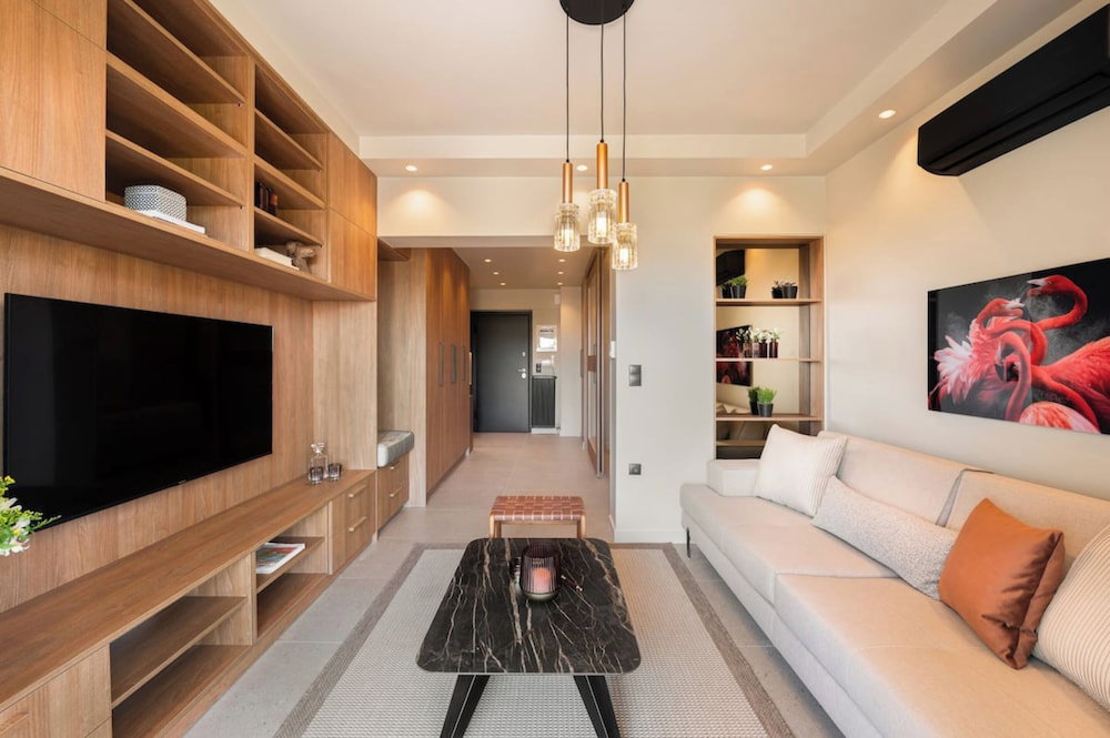Hotel Voula Urban Escape