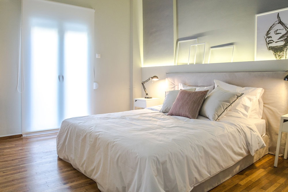 Muses Residence