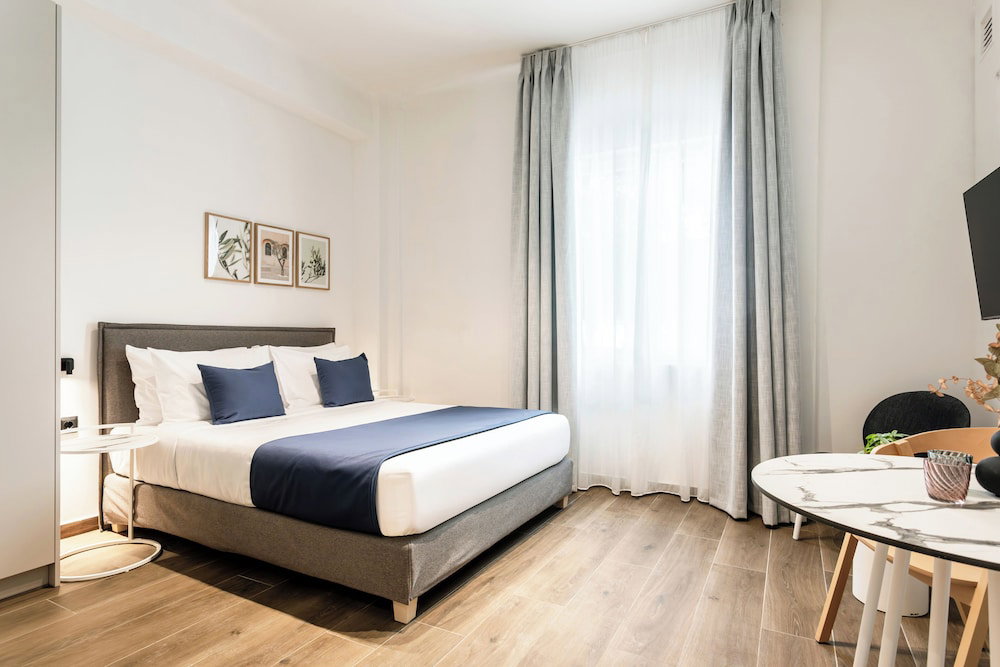 Hotel Kleo Ii By Zoia Living