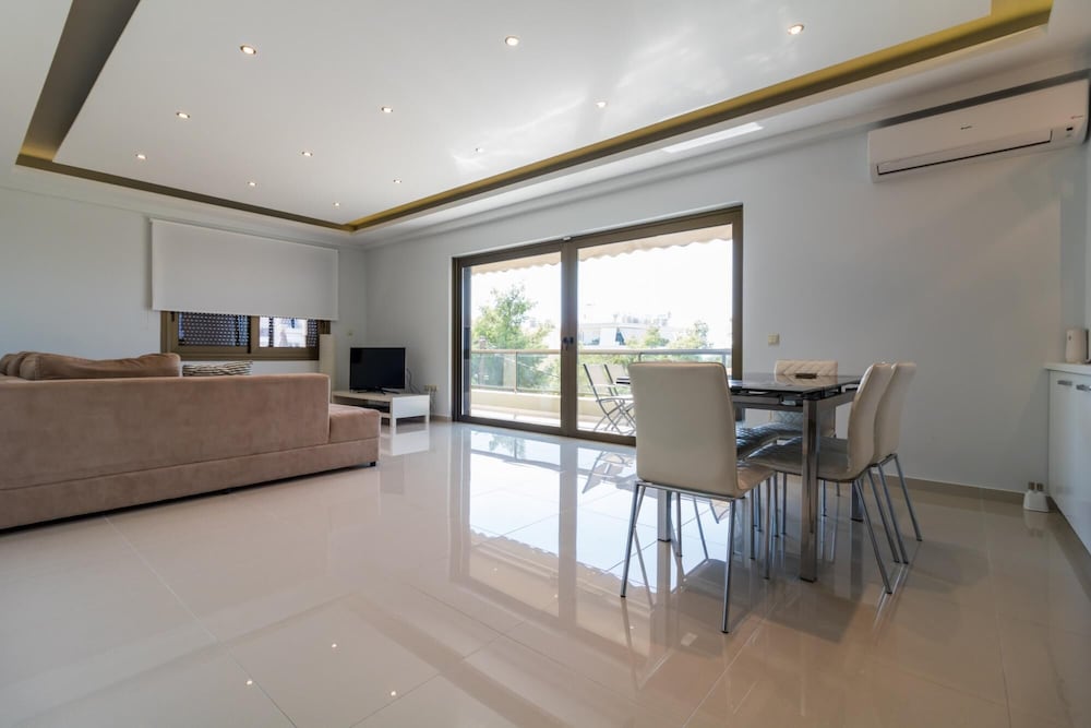 Hotel Amazing 2 Bdrm Sea View Holiday Apt - Renovate 2026