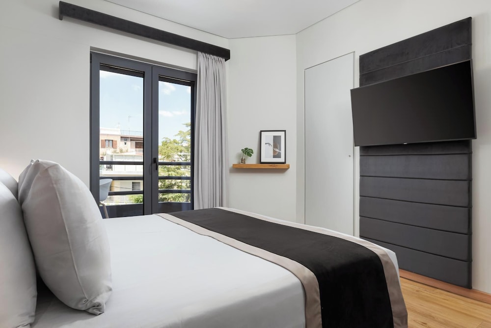 Athenian Riviera Luxurious Villa & Residence
