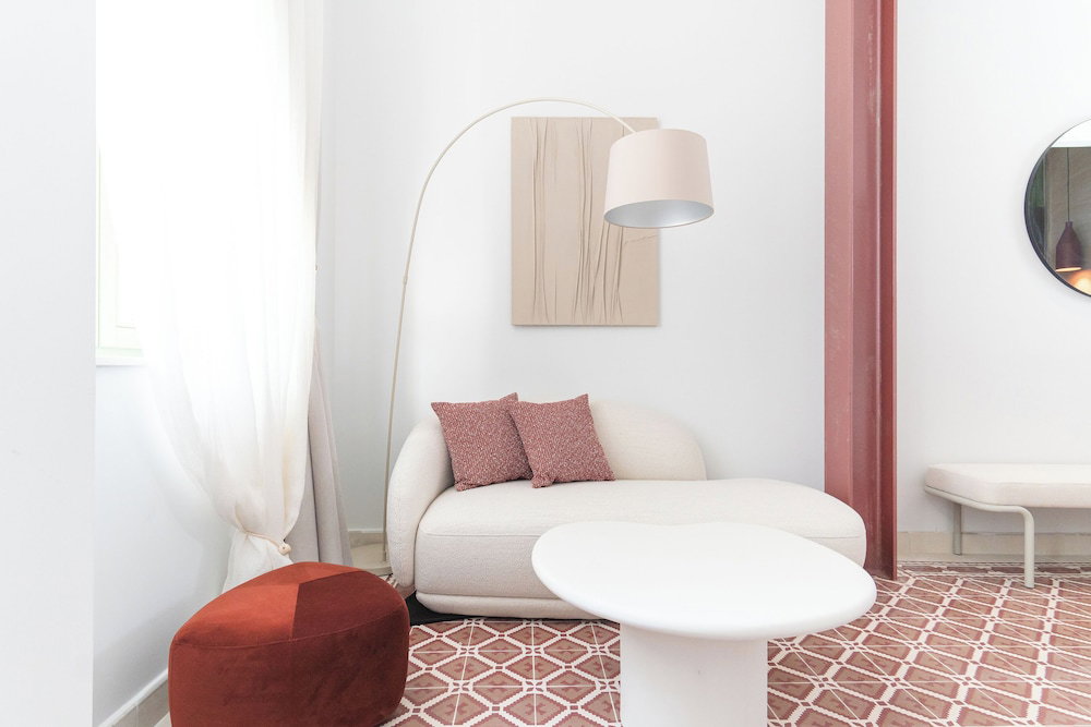 Ogigou Suite
