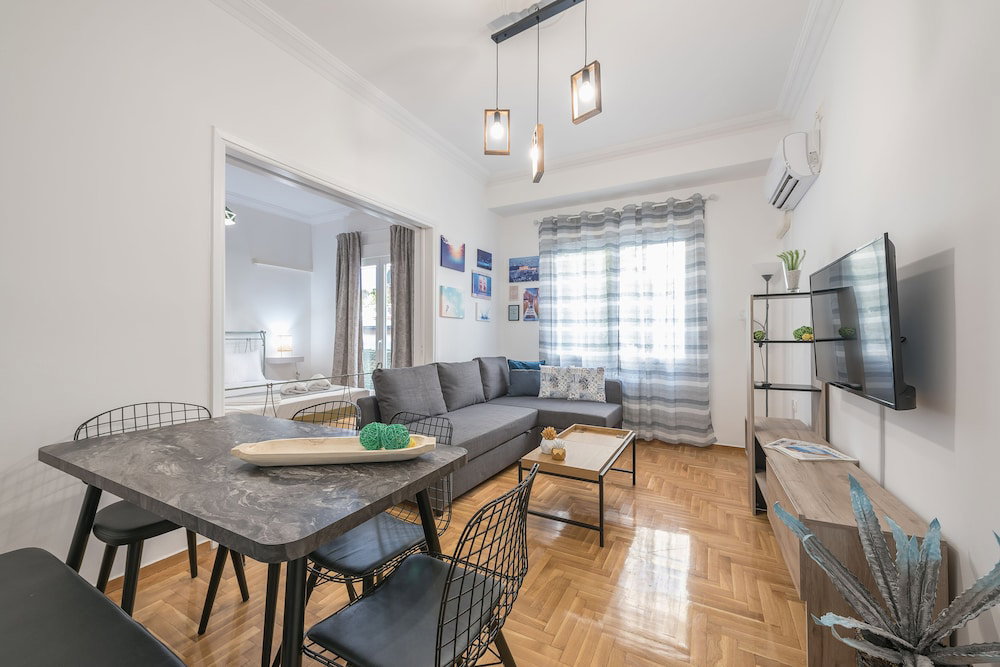 Hotel Athens Bright Suite By Cloudkeys