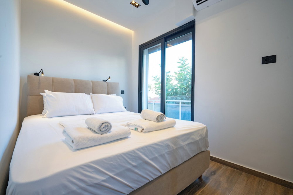 Hotel Glyfada Lux Olive Suites - Aura & Glow