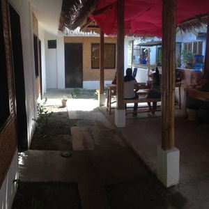 Hotel Lola'S Lodge cazare Insula Boracay