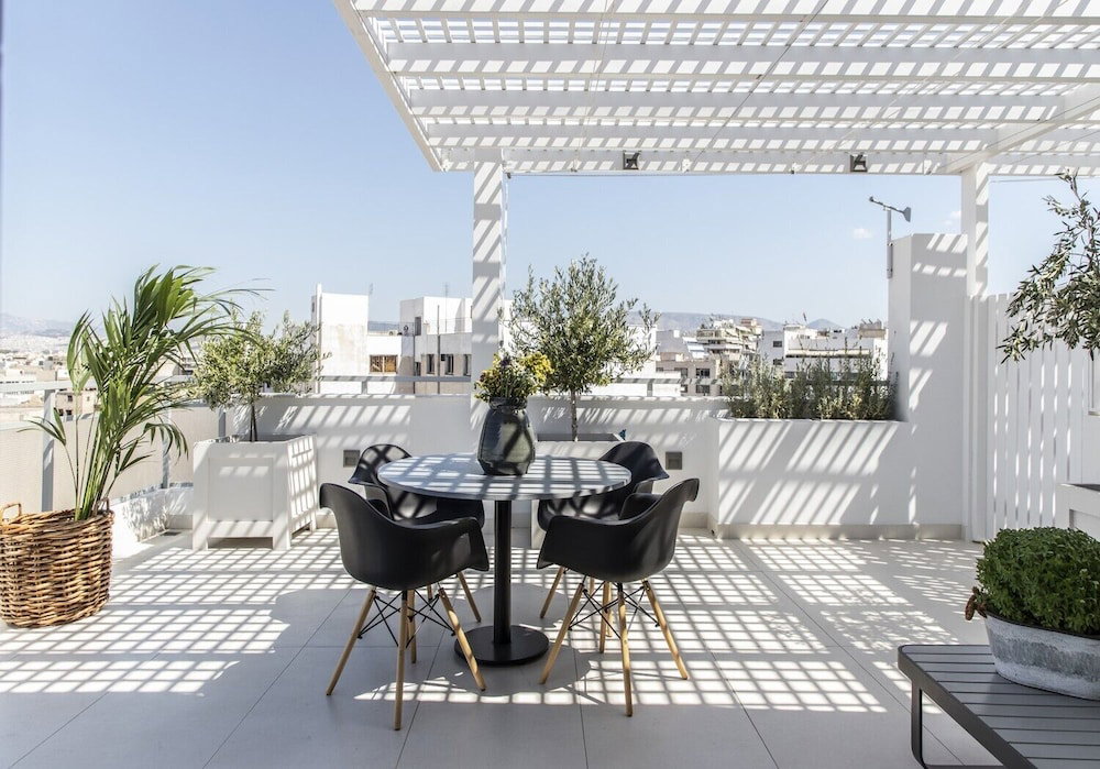 Hotel Gallery Suites & Residences, Piraeus