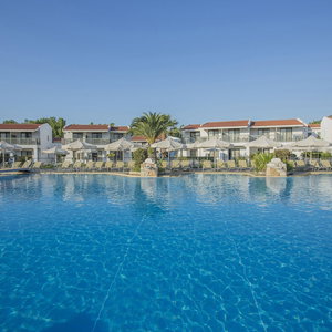Hotel Golden Coast Hotel & Bungalows - All Inclusive cazare Marathonas