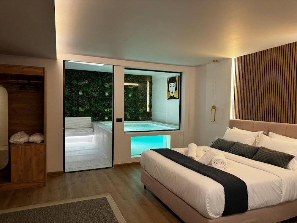 Hotel Cityluxe Suites & Rooms