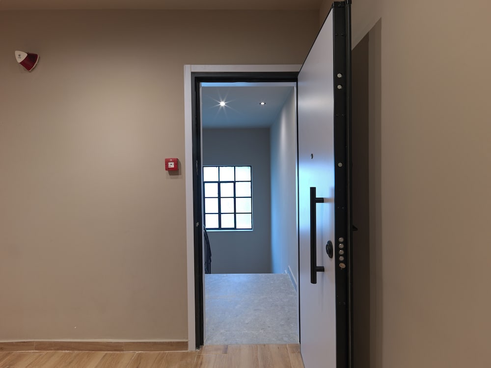 Coastal Suites At Alimos Beach