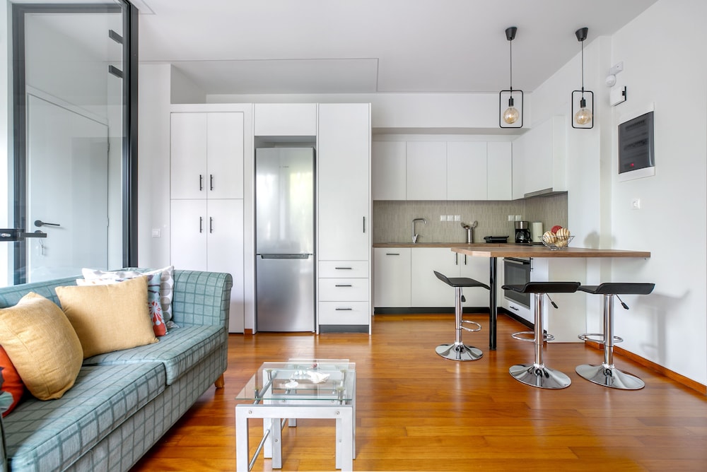 Hotel Athena's South Apartment