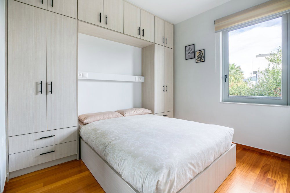 Athena's South Apartment