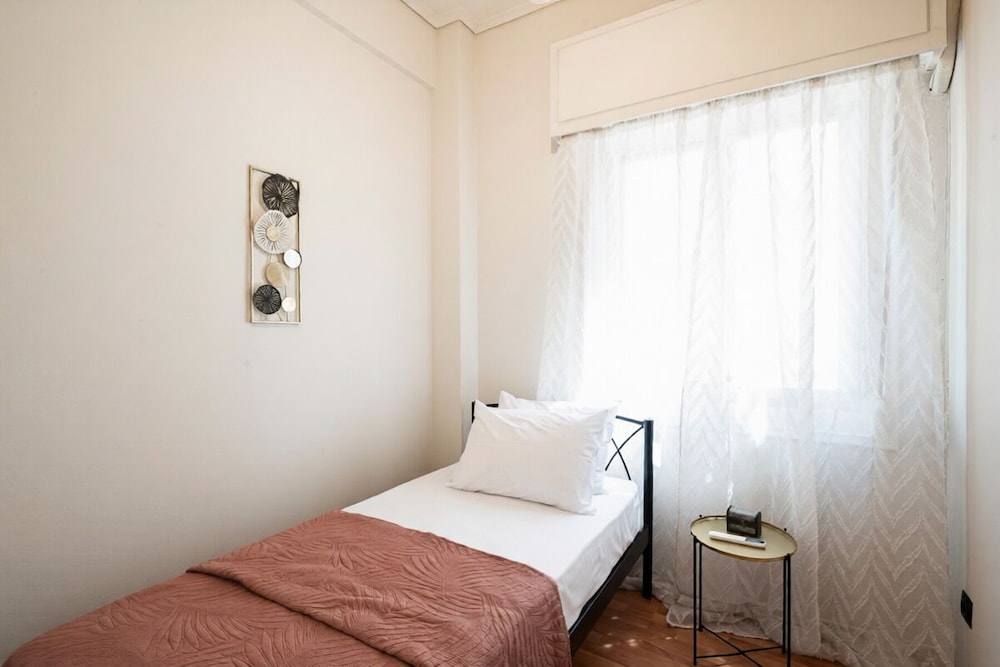 Glyfada Stay
