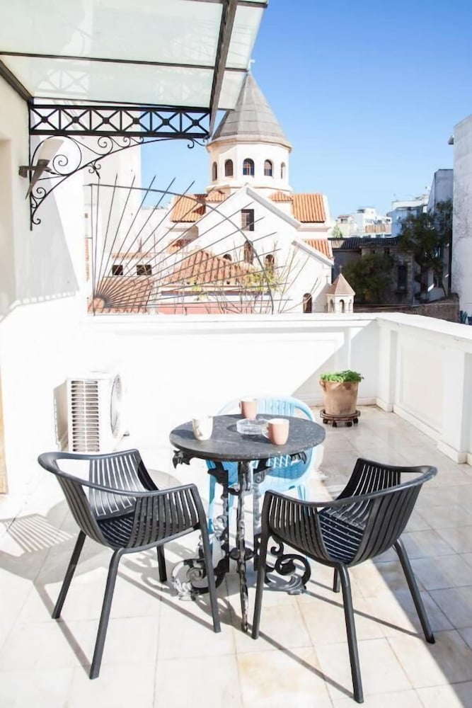 Athens Dome Apartments by Live & Travel