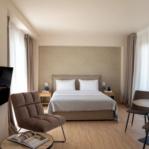 Sejur Nuvia Urbanstay Piraeus Apartments vacanta Piraeus