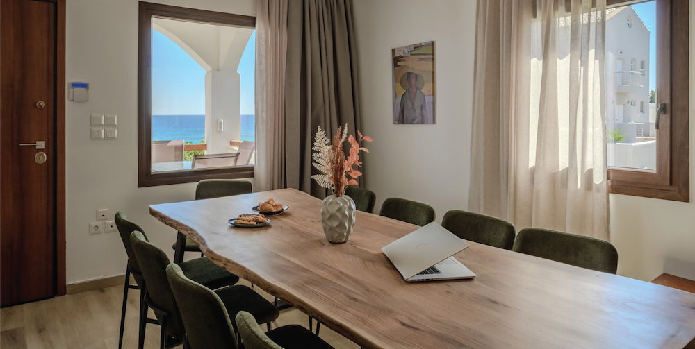 Hotel Nami Villa Beach Front Airport By Airstay