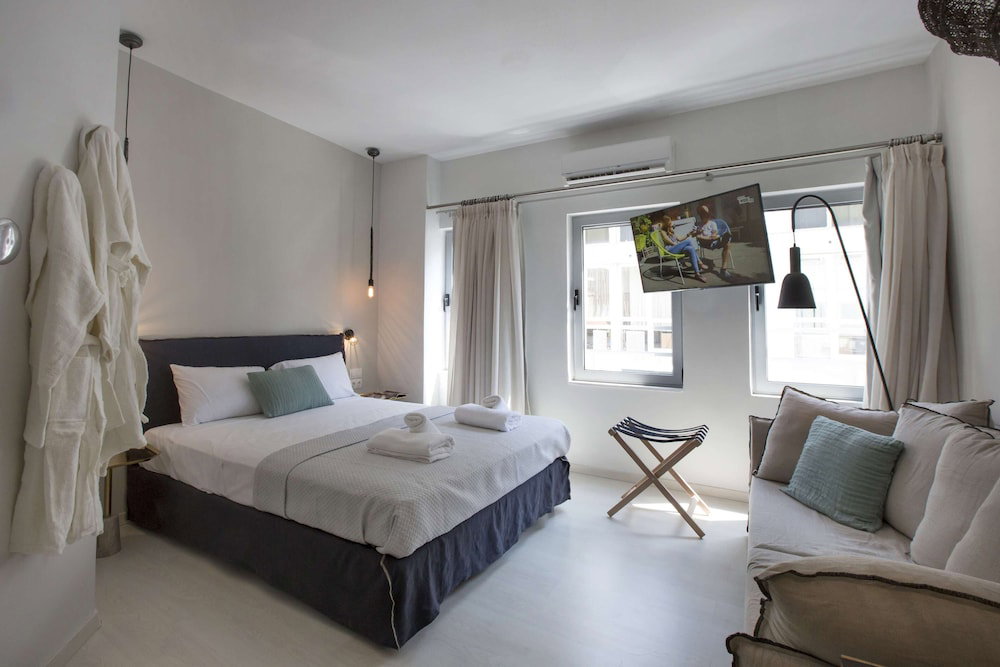 Hotel Ermou Stylish Suites By Ghh