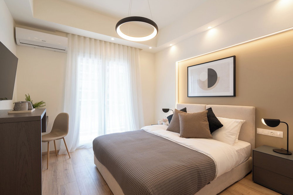 Newly Renovated 2Bdr Apt-5Min To Metro